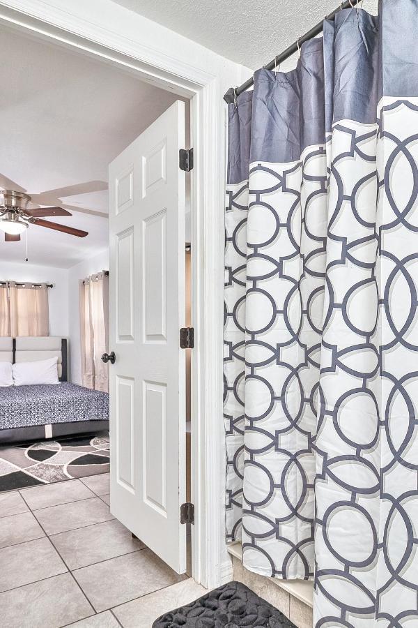 4-Bedroom Comfort Ybor City, Close To Everything 坦帕 外观 照片